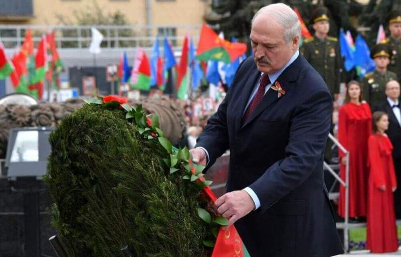 Лукашенко рассказал, почему не приехал на московский парад