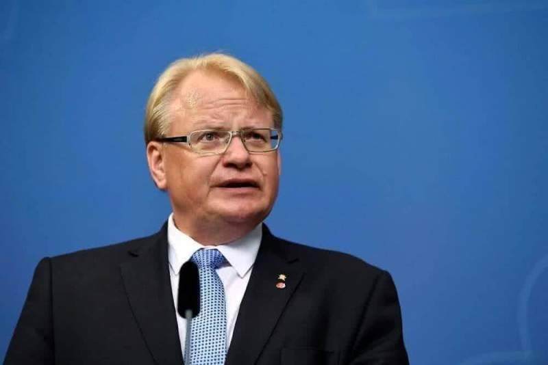 Министр обороны Швеции раскритиковал Шойгу