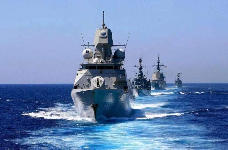 В НАТО заявили о легитимности присутствия кораблей альянса в Чёрном море