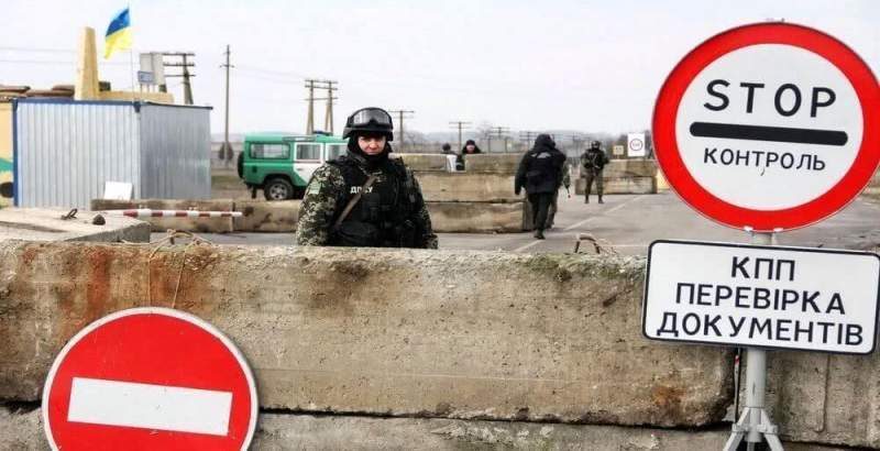 МИД РФ: «Россия не станет ограничивать въезд для украинцев»