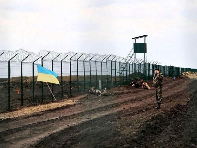 На Украине предложили установить «ядерные мины» на границе с РФ