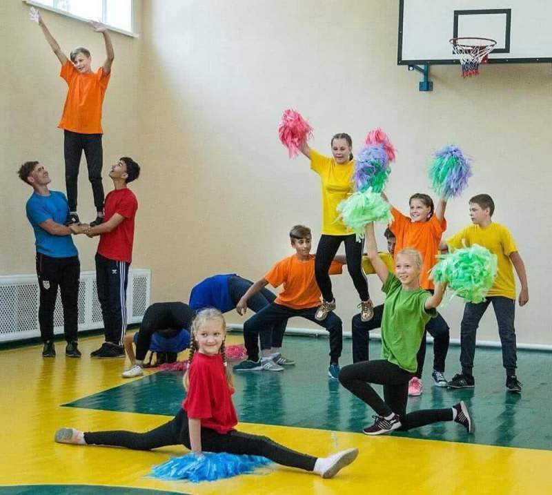 В Ключевском районе Алтайского края к новому учебному году капитально отремонтировали спортивный зал Целинной школы