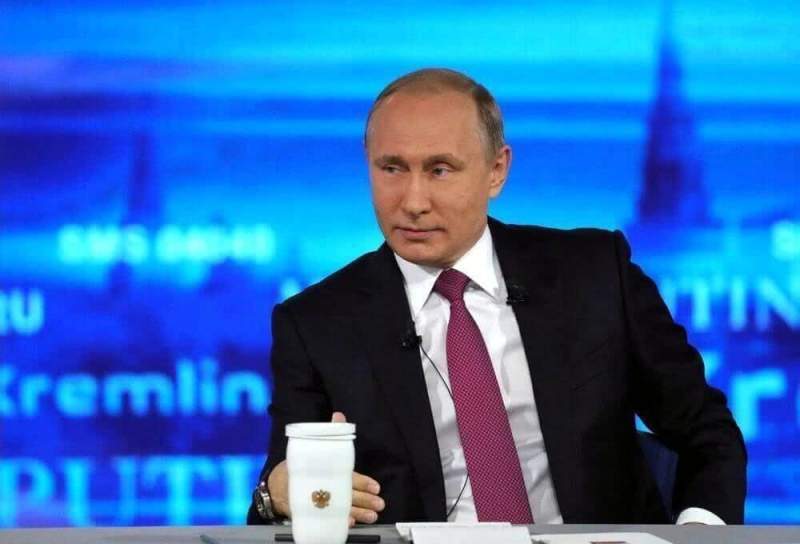 Чего ожидать от «прямой линии» с Владимиром Путиным?