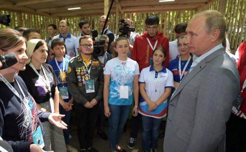 Путин: «Социальным сетям нужно больше позитива» 