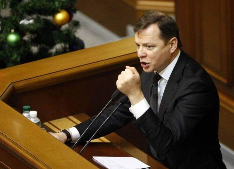 Порошенко заявил о незаконности лишения Януковича поста президента
