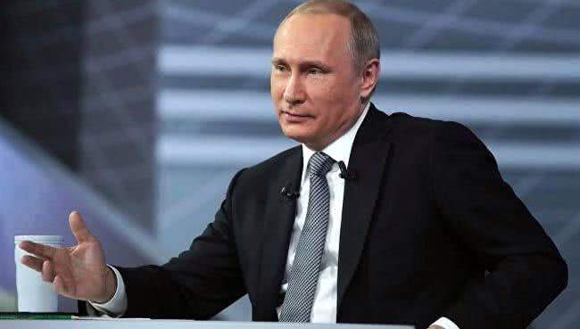 «Прямая линия» с Владимиром Путиным – не имеющая аналогов в мире форма общения президента с народом 
