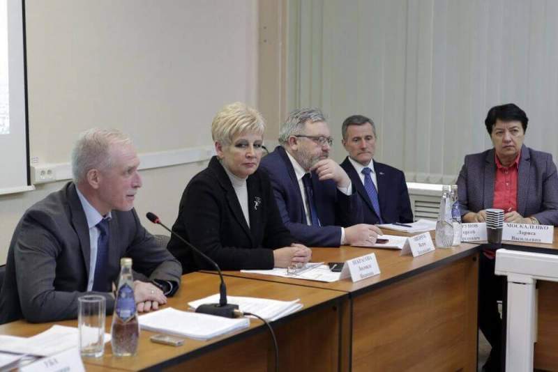 Работа муниципальных трёхсторонних комиссий Ульяновской области по регулированию социально-трудовых отношений будет перестроена