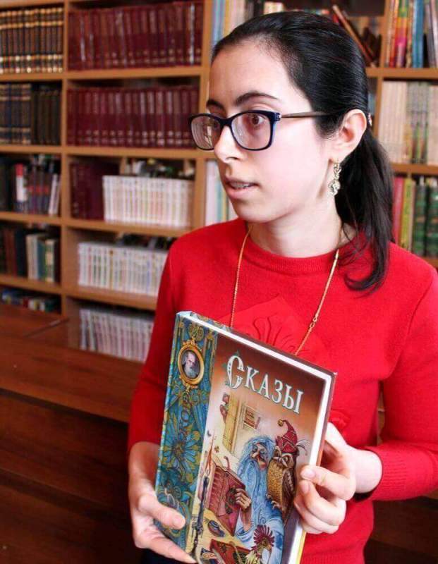 Юные читатели библиотеки Хасавюрта совершили увлекательное путешествие в мир уральских сказов Павла Бажова